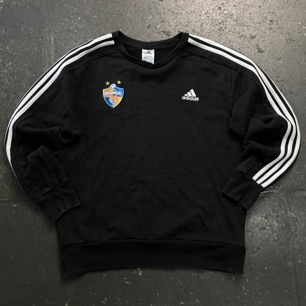 105 아디다스 울산 현대 맨투맨 