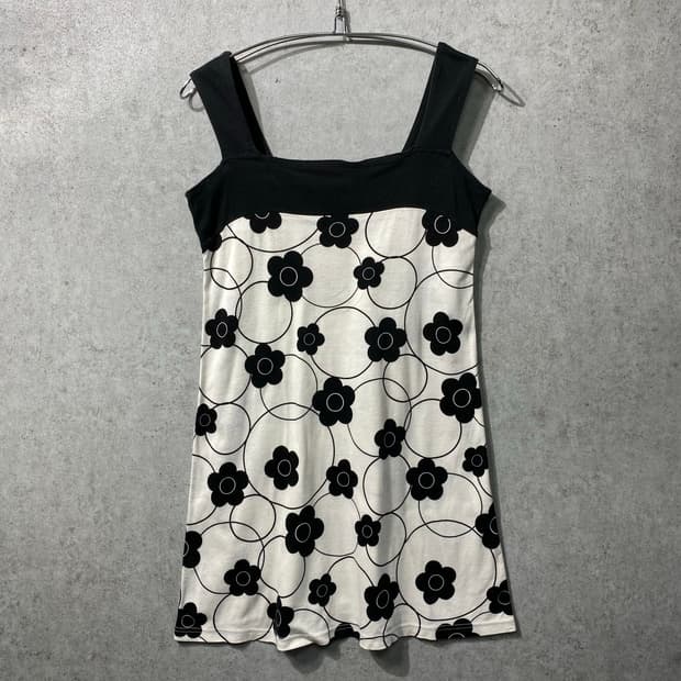 [38] MARY QUANT LONDON 마리퀀트 슬리브리스