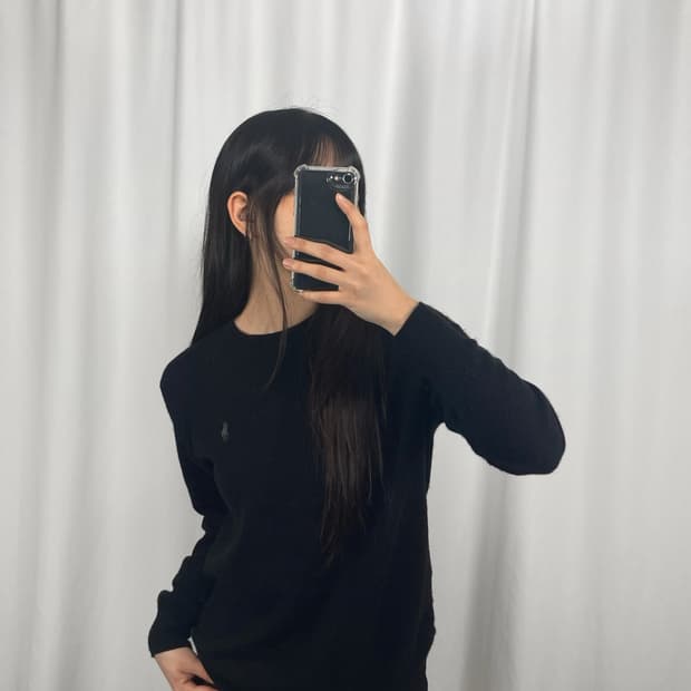 폴로 QR 울 크루넥 블랙 니트