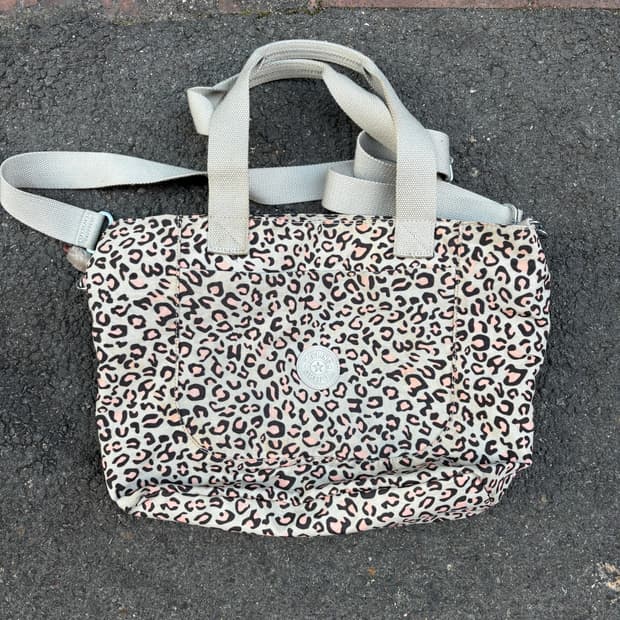 Kipling 키플링 레오파드 호피 크로스백 가방