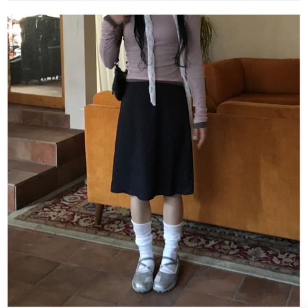 쉬폰 밴딩 체크 미디 스커트 챠콜