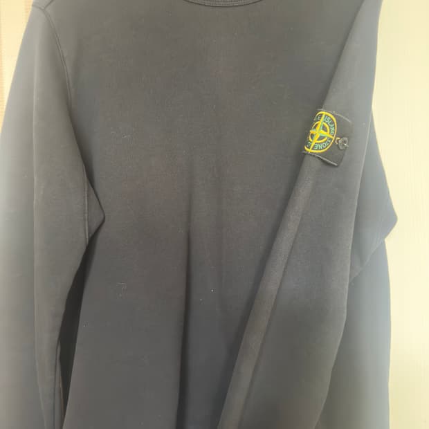 스톤아일랜드 맨투맨 블랙M