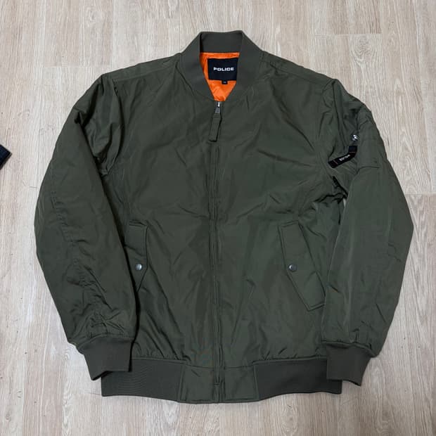 폴리스 남성 봄버 MA1 항공점퍼 L/100 