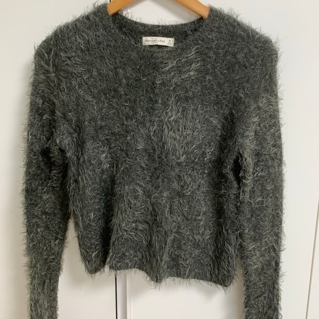 아비크롬비앤피치 니트 M