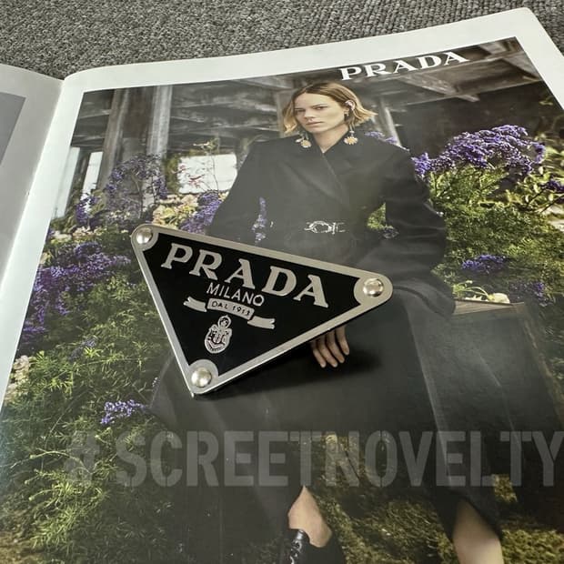 샤넬 사각 핸드메이드 헤어핀 블랙 (1ps)