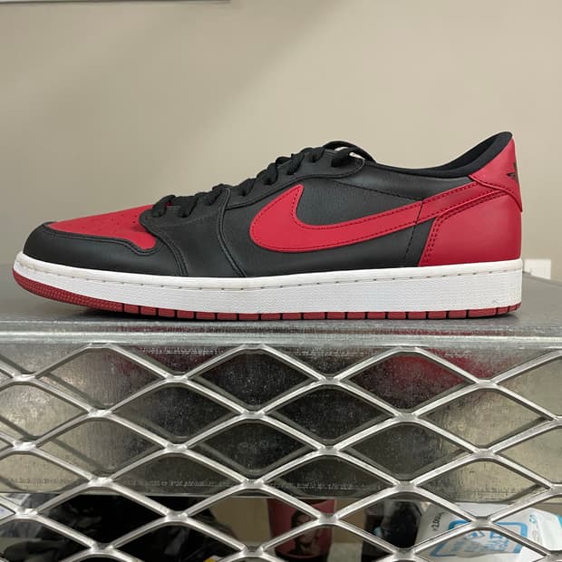 나이키 조던 1 로우 블랙 바시티 레드 300 (gr-4166)