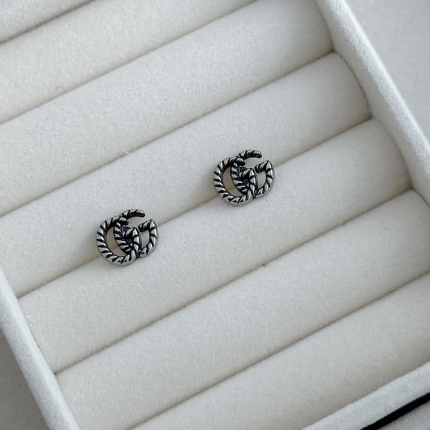 구찌 마몽트 미니 귀걸이 실버