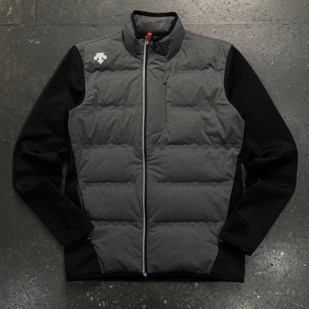 100 데상트 하이브리드 방풍 패딩