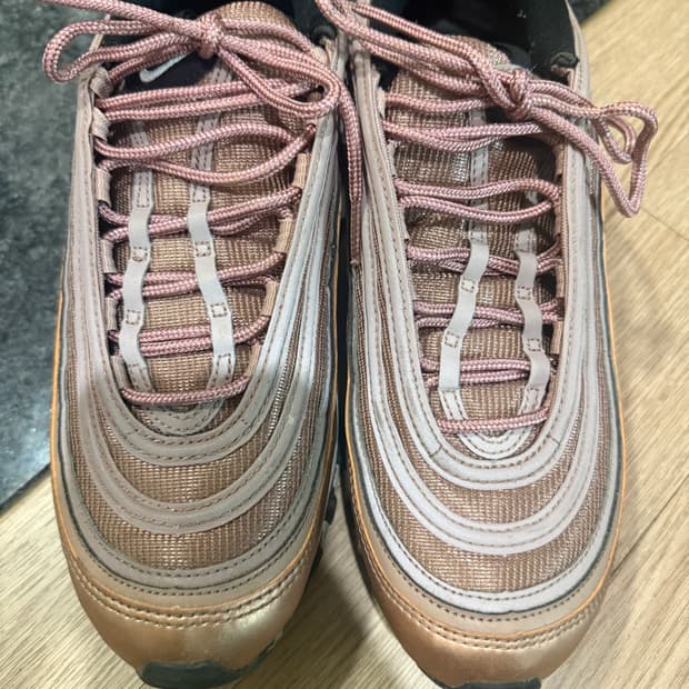 나이키 에어맥스 97 골드 270mm