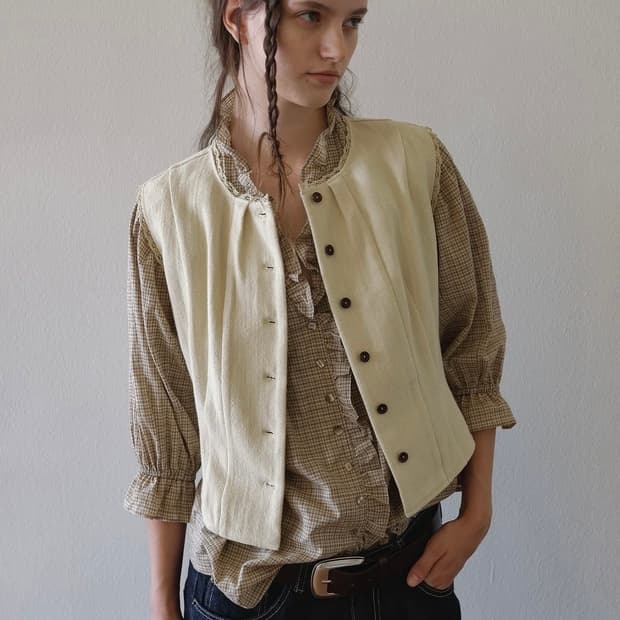 Viaplain victoria frill check blouse