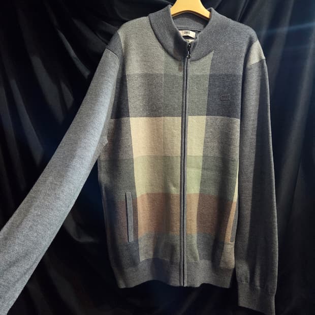 닥스 체크 패턴 울100 니트 집업