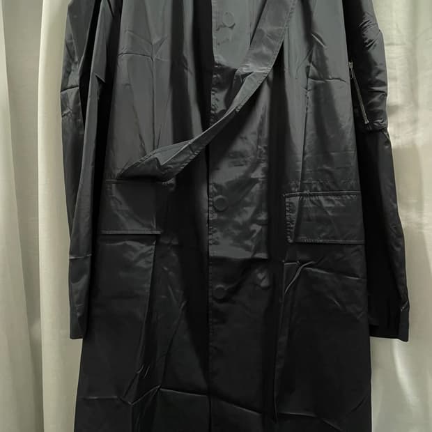 랜덤아이덴티티/ 시그니쳐 비대칭 레인 코트/ L
