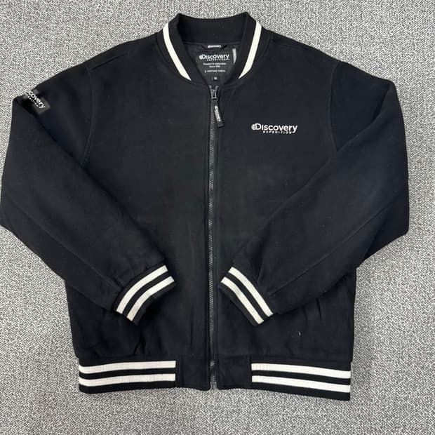 디스커버리 익스페디션의 바시티 자켓