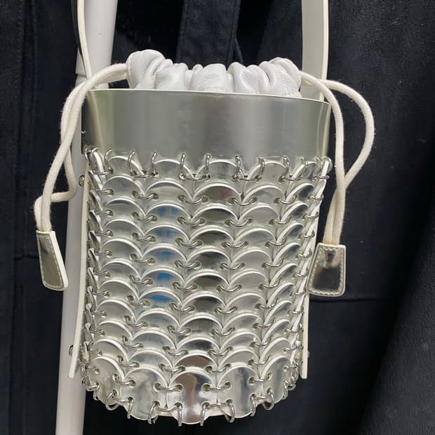 파코라반 숄더백