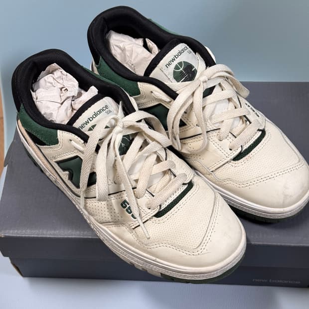 뉴발란스 550 흰/녹 스니커즈 245mm