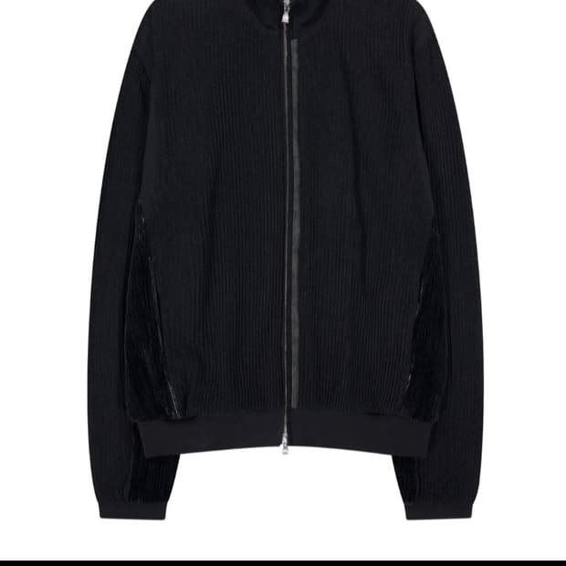 구매 XL)xlim ep8 01 XL 사이즈 구매 희망합니다!