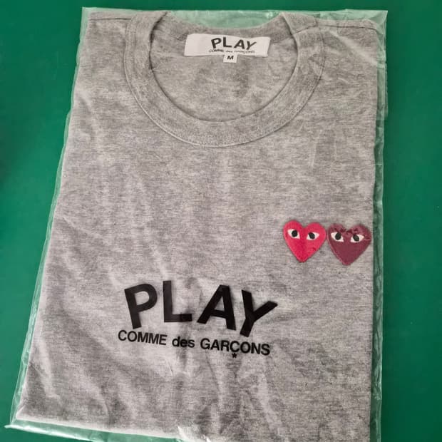 꼼데가르송 PLAY 반팔티 그레이 M