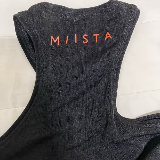 miista 홀터넥 원피스
