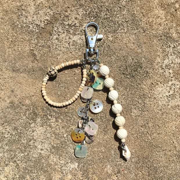 button charm Keyring (handmade)