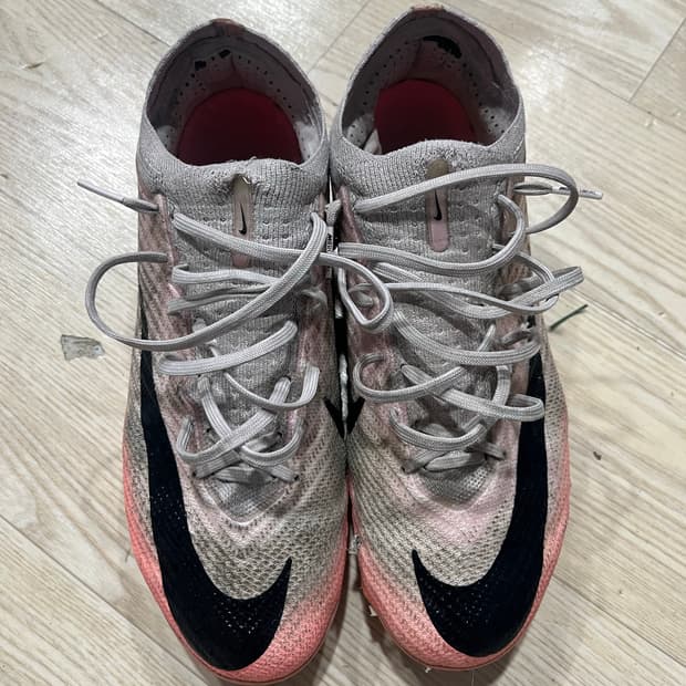 나이키 머큐리얼 축구화