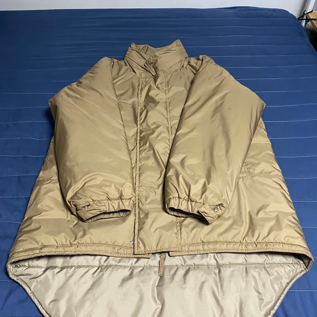 monster parka L