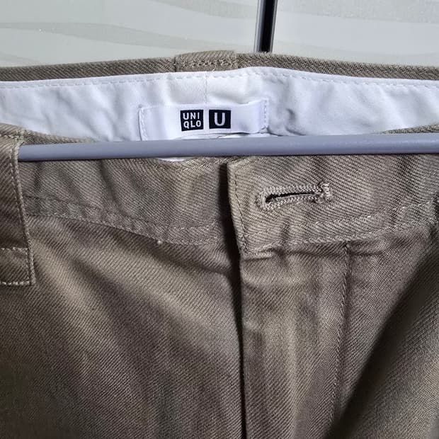 유니클로 치노팬츠