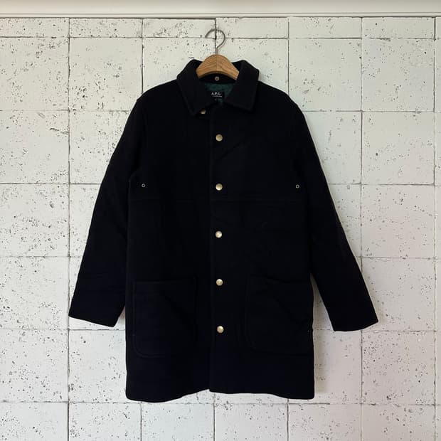 XS APC 아페쎄 네이비 누빔 코트