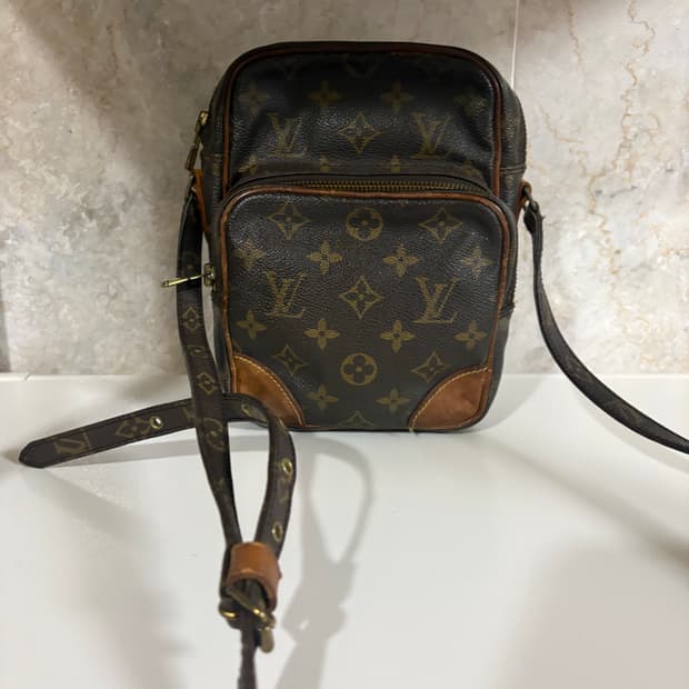 루이비통 모노그램 아마존 크로스백