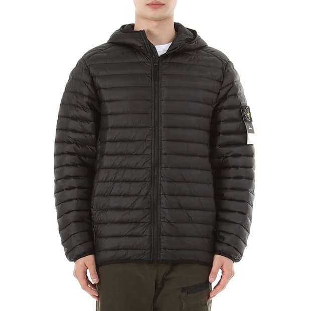 스톤아일랜드 22FW 경량패딩 블랙 XL 새상품