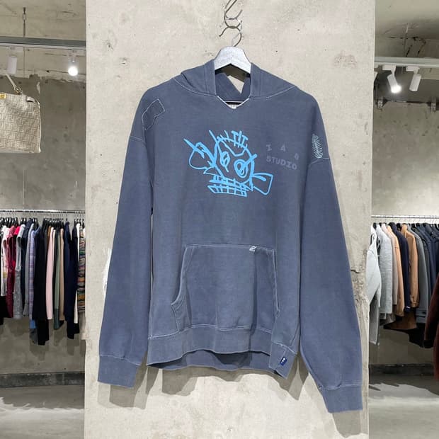 아이앱 스튜디오 x 아케인 네이비 블루 징크스 후디