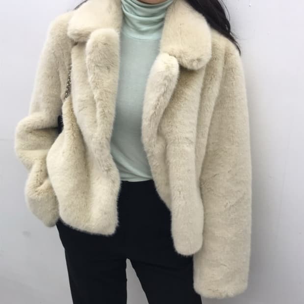 러브유쏘머치(LOVE YOU SO MUCH) 에코퍼 블루종자켓 새상품 