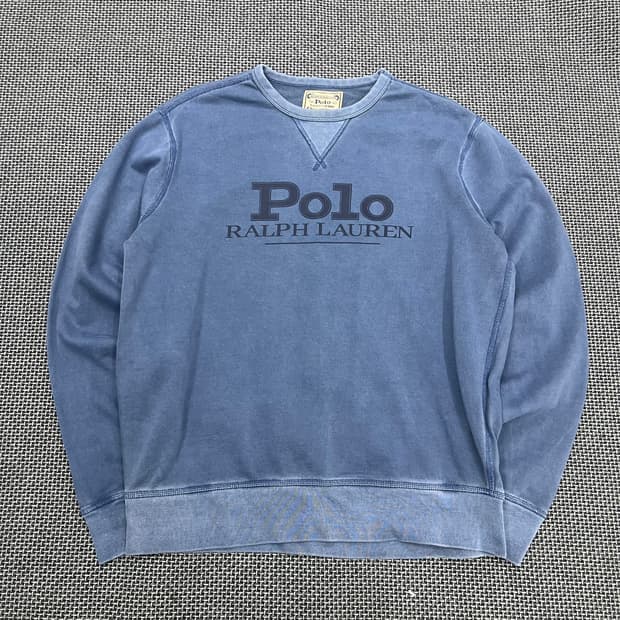 폴로 워시드 로고 맨투맨