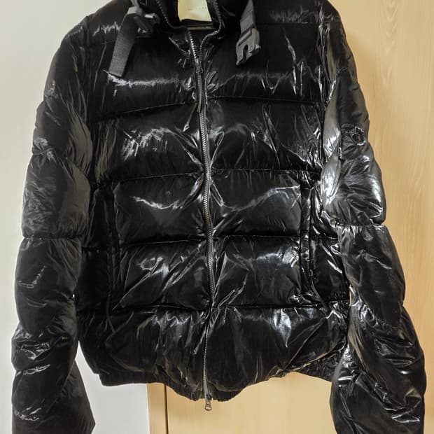 알릭스 1017 페이던트 패딩