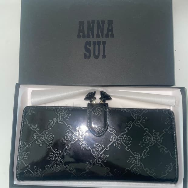 안나수이 가마구치 장지갑