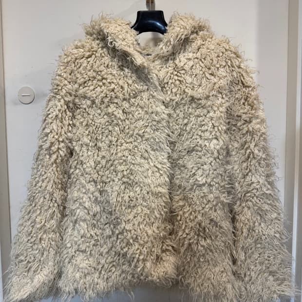 레이 빔즈 퍼 자켓