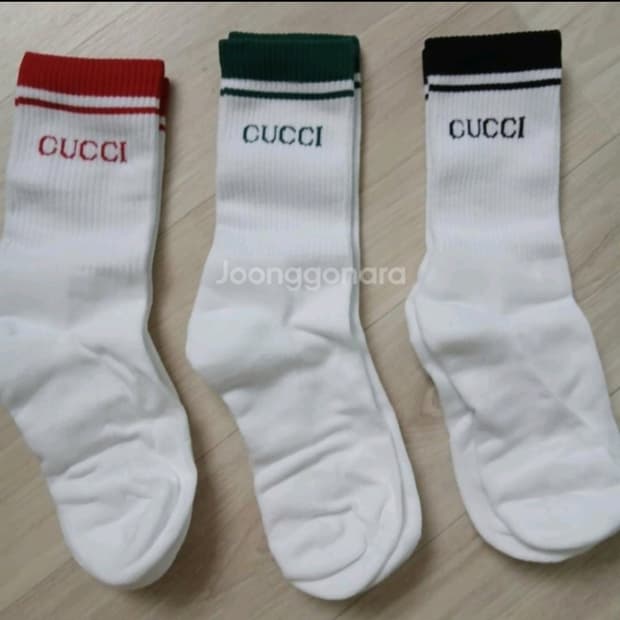 구찌양말2세트 일괄판매합니다