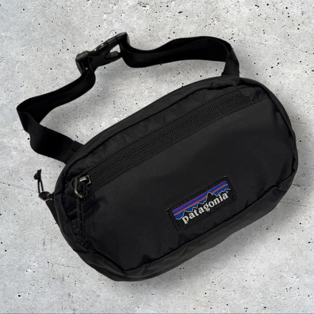 파타고니아 블랙 미니힙색 웨이스트백