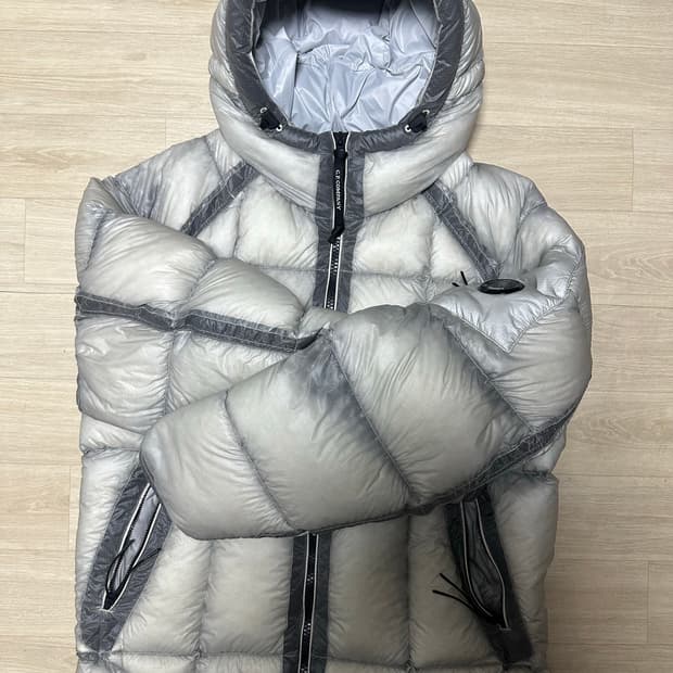 C.P. 컴퍼니 한국 한정 D.D.쉘 코리아 익스클루시브 L사이즈