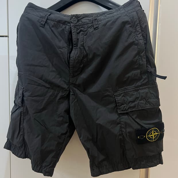 24ss 스톤아일랜드 반바지 29-30 (새상품급)