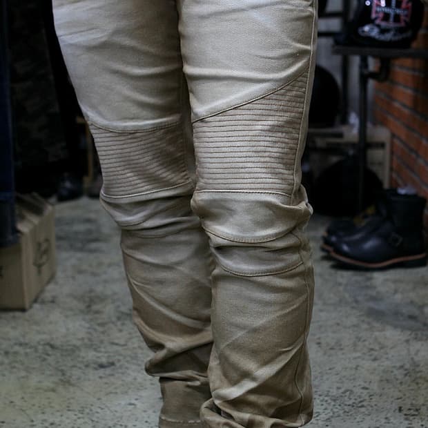 워싱베이지 스컬 포인트진