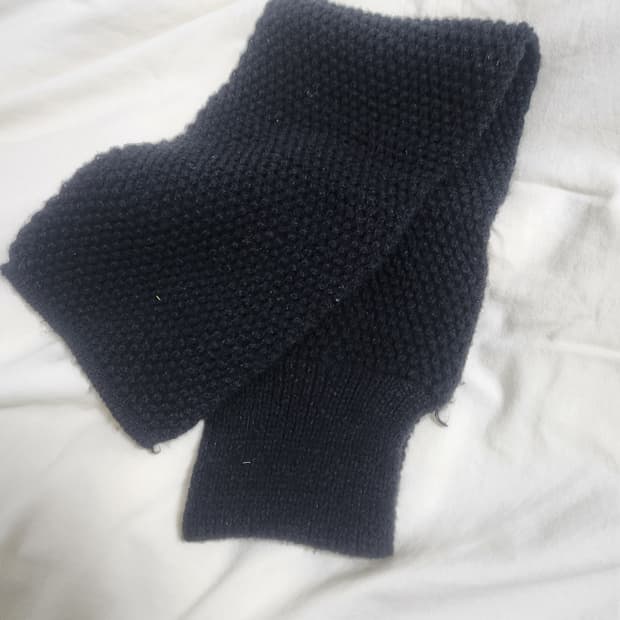 블랙 니트 머플러 2,000원에 판매