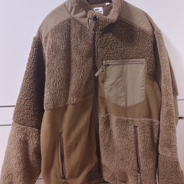 유니클로 엔지니어드 가먼츠 후리스 L