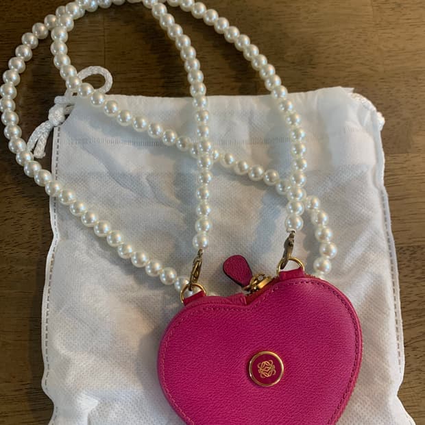 로에베 하트 핑크 미니백