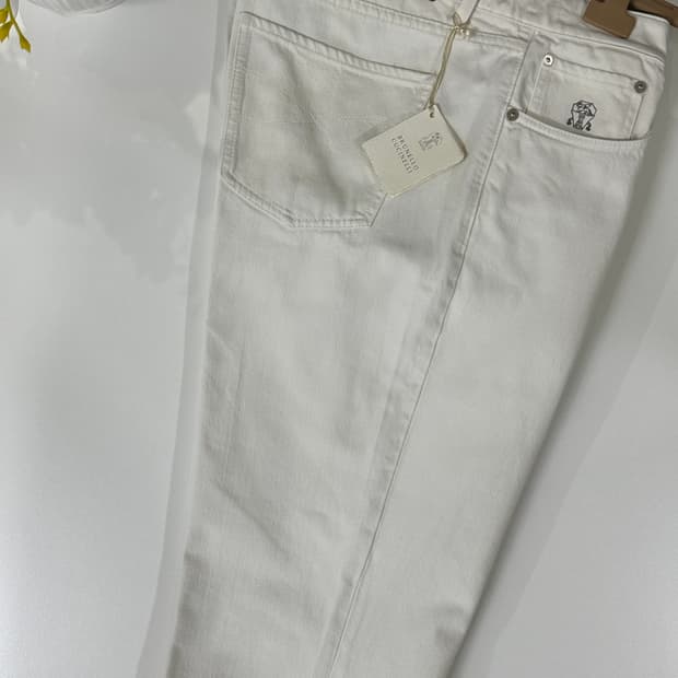 브루넬로 쿠치넬리 화이트 데님 팬츠 사이즈 52