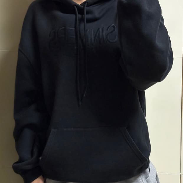 발렌시아가 한정판 시너스 후드티 블랙