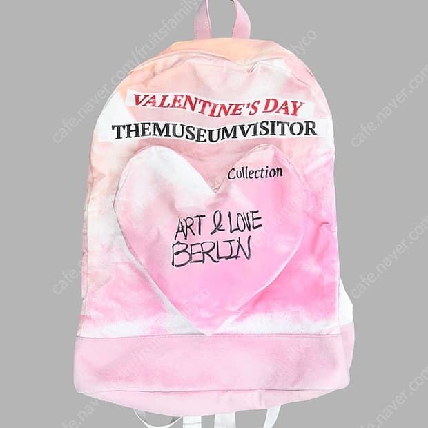 더뮤지엄비지터 발렌타인 데이 백팩