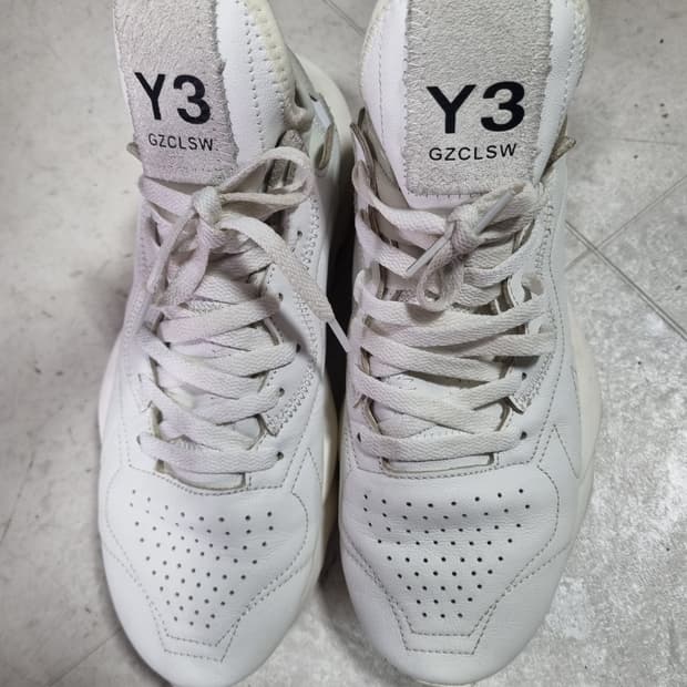 Y-3 카이와 남성 스니커즈 