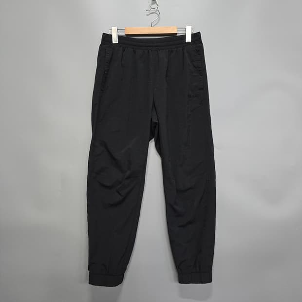 엘레쎄(ellesse) 나일론 조거팬츠 블랙 90