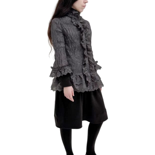 에옹쓰 펀칭 블라우스 