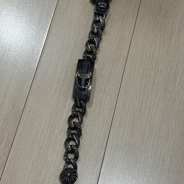 크롬하츠 대거 팬시 클립 팔찌